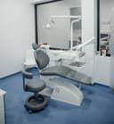 Outros Sorrisos - CMM Aveiro Medicina Dentária logo