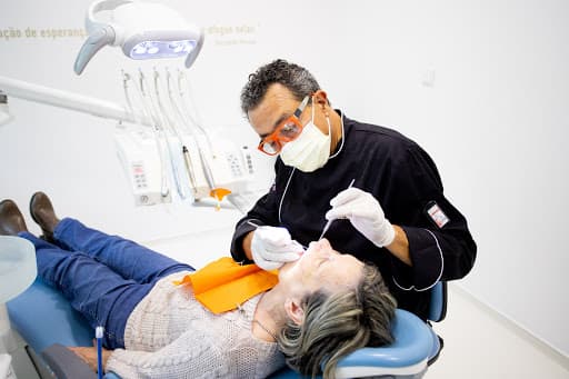 Clinica Dr. Cautela logo