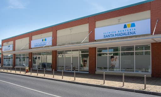 Clínica Santa Madalena Sintra logo