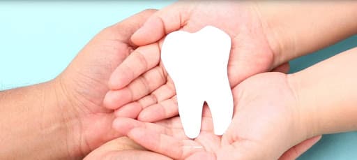 Clínica Do Mediterrâneo logo