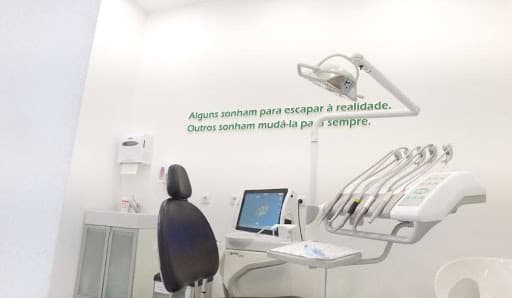 Clínica dos Jerónimos - Dentista Lisboa logo