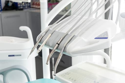 FONTESMENDES Reabilitação Oral logo