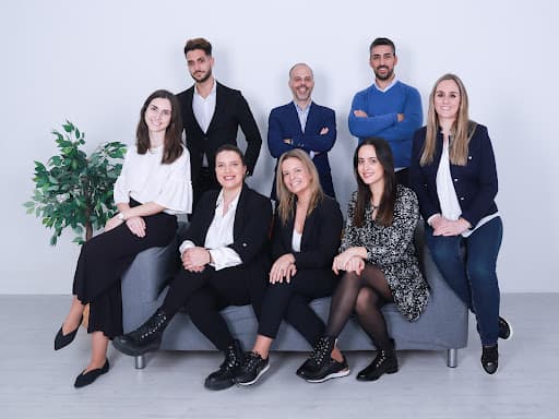 Urbidente - MALO DENTAL logo