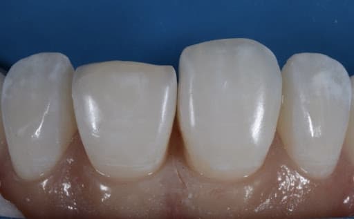 Destacar Imagem - Clinica Dentária logo