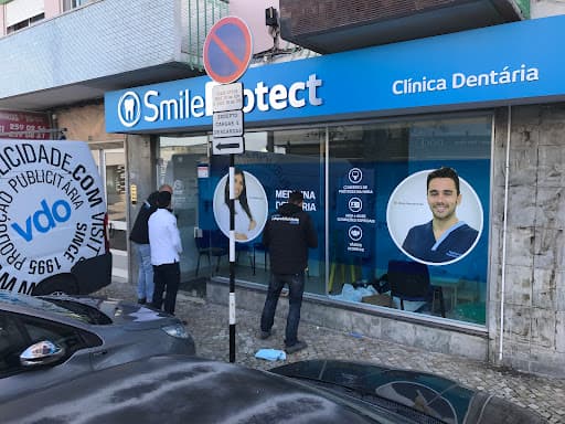 SmileProtect - Clínica Dentária logo