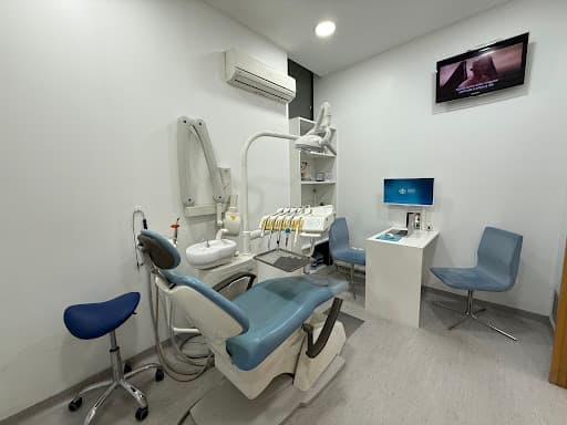 Clinica Médica da Trofa logo