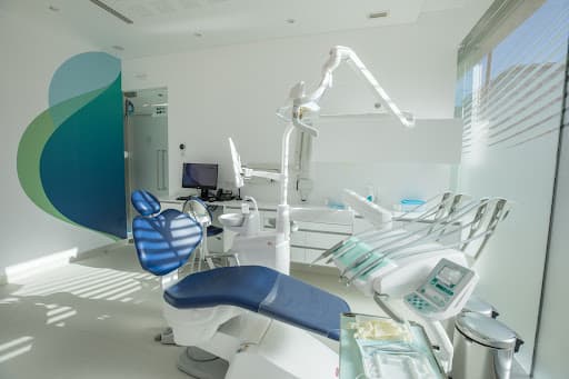 Clínica Médis Amoreiras logo