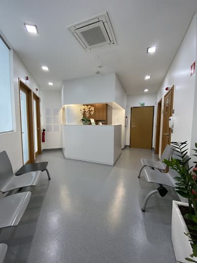 RISU Clinic - Clínica Dentária logo