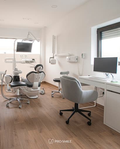 Pro Smile Clínica logo