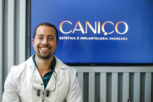 Clínica Caniço logo