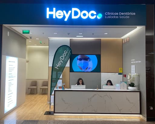 Clínica HeyDoc Guimarães Shopping logo