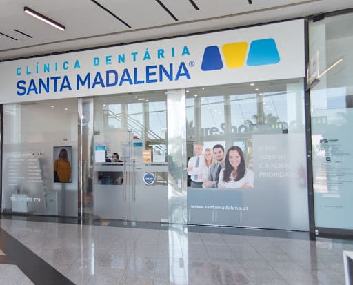 Clínica Santa Madalena Loures Shopping logo