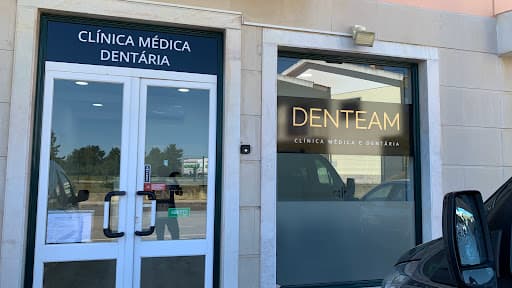 DENTEAM Clínica de Medicina Dentária em Mafra logo