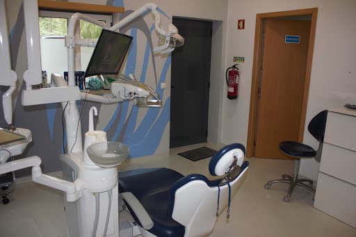 Sorriso de Mel - Medicina Dentária Lda logo