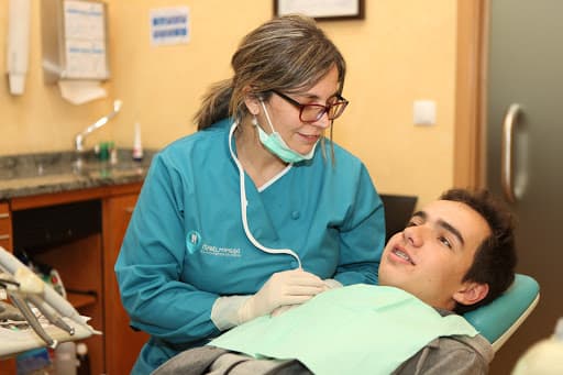 Clínica Dentária Doutora Isabel Mimoso logo