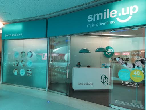 Smile.up Clínicas Dentárias Caldas da Rainha logo