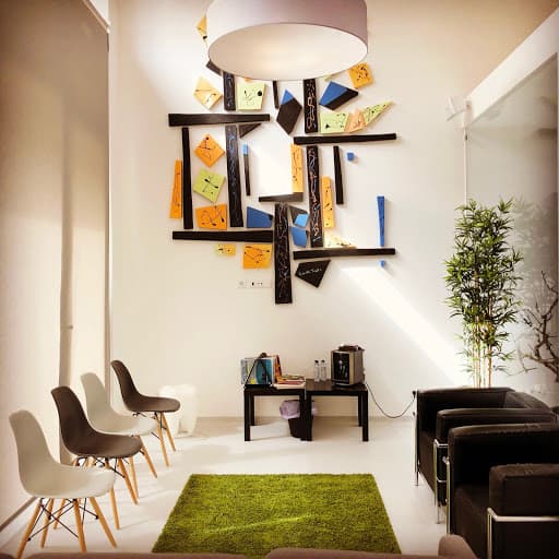 Clínica Dentária Gonçalo Costa, Lda logo