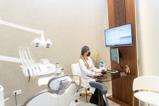 Instituto Areluna | Clínica Dentária e Estética Avançada - Mota Galiza logo