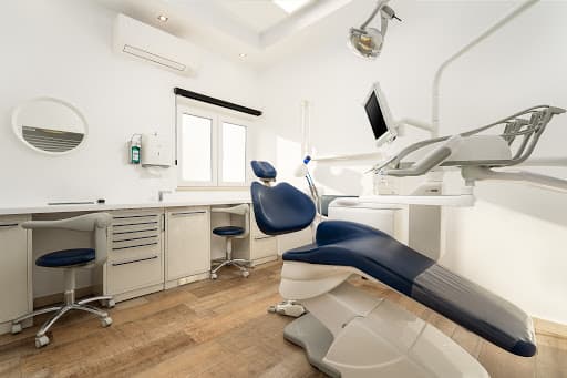 Suevo Clinic, Marcus Letsch Medicina Dentária logo