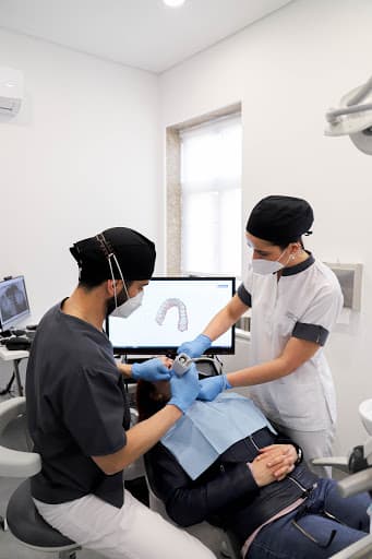 Clínica Miguel Vieira - Penafiel logo