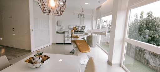 Clínica Ana Azevedo DentalDesign - Ribeirão logo